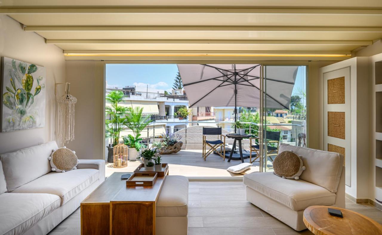 Fiorela'S Casa- A Stylish Loft Apartment In The Heart Of Превеза Экстерьер фото
